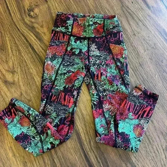 Lululemon Speed Up Legging-Size 2 - Picture 1 of 3